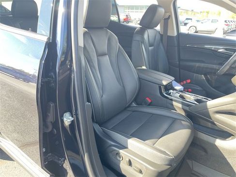 Used 2021 Buick Envision Essence image 26