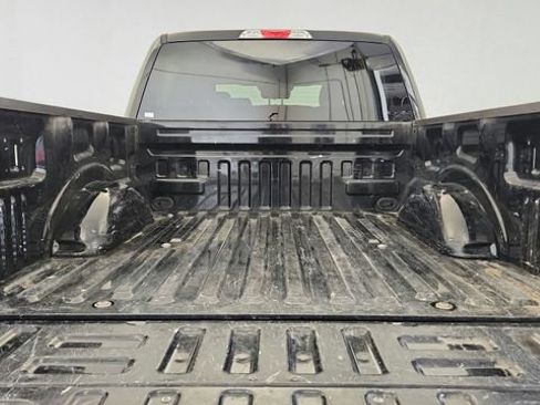 Used 2017 Ford F150 XL w/ Equipment Group 101A Mid AWD/4WD image 18