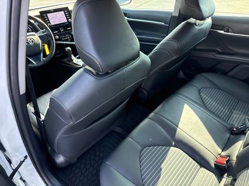Used 2023 Toyota Camry SE FWD image 19