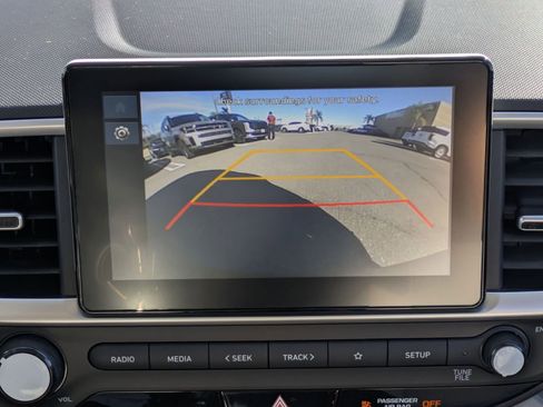 Certified 2026 Hyundai Venue SEL FWD image 22