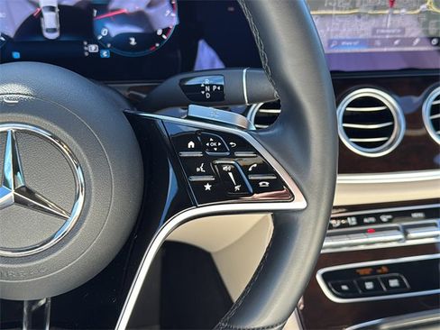 Certified 2022 Mercedes-Benz E 350 4MATIC Sedan image 16