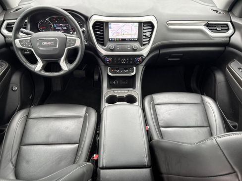 Used 2023 GMC Acadia SLT w/ Preferred Package FWD image 25