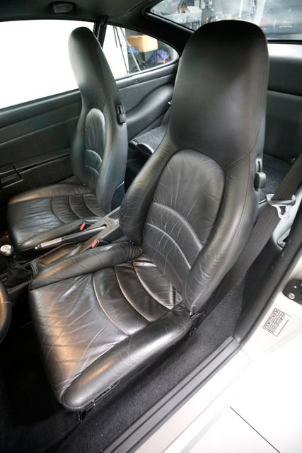 Used 1997 Porsche 911 Carrera S RWD image 8