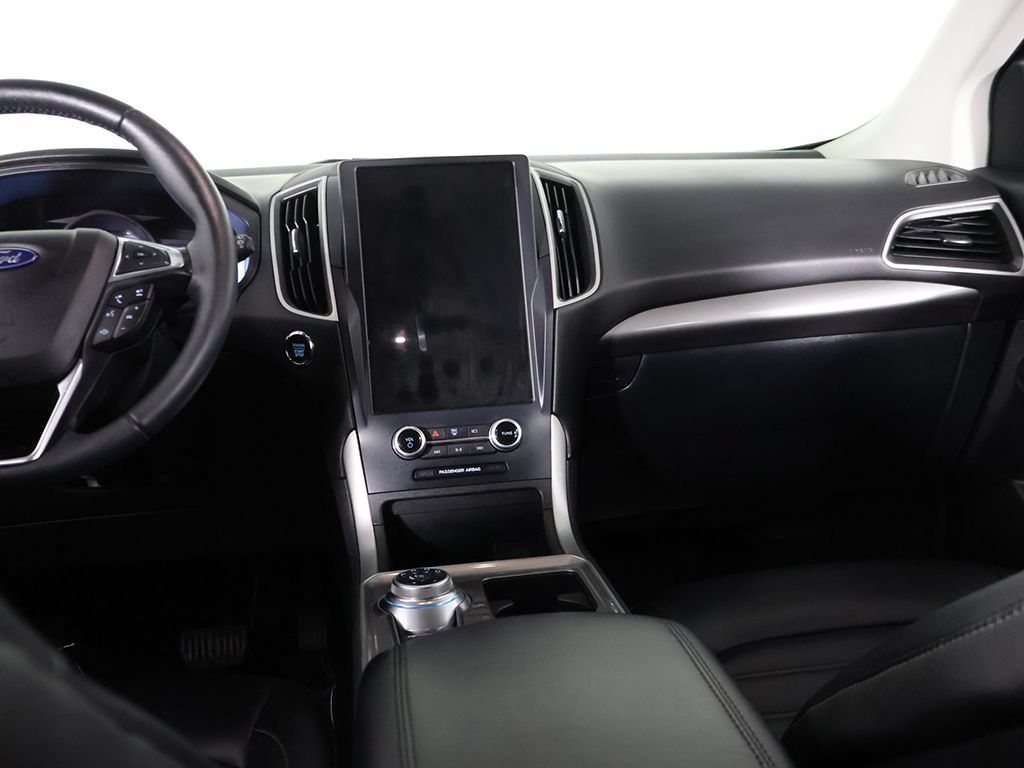 Used 2024 Ford Edge SEL w/ Convenience Package AWD/4WD image 32