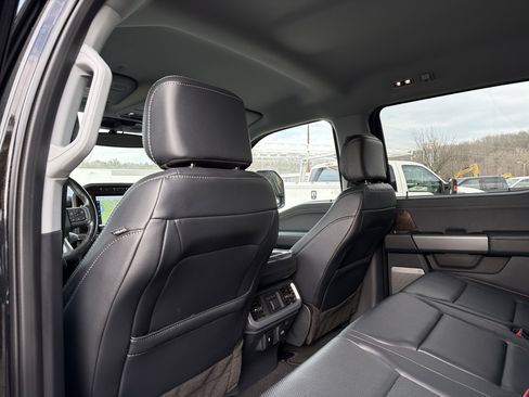 Certified 2023 Ford F150 Lariat w/ Equipment Group 502A High image 31