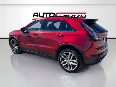 Used 2023 Cadillac XT4 Sport image 5