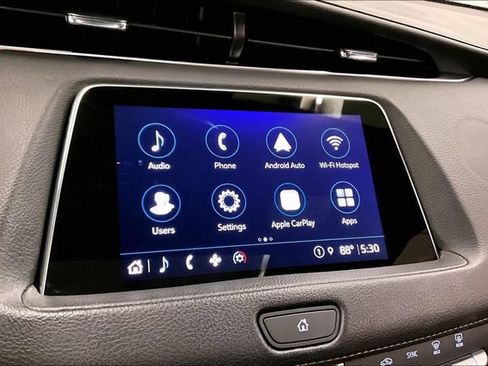 Used 2023 Cadillac XT4 Sport FWD image 30