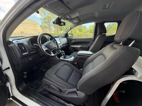 Used 2022 Chevrolet Colorado LT w/ Fleet Safety Package image 20