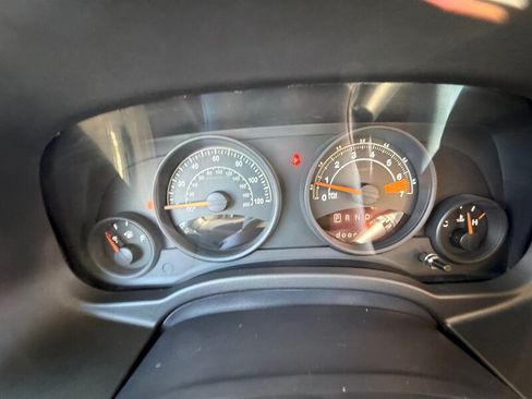 Used 2014 Jeep Patriot Sport w/ Power Value Group FWD image 17