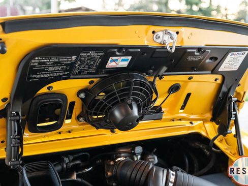 Used 2005 Porsche 911 Carrera image 17