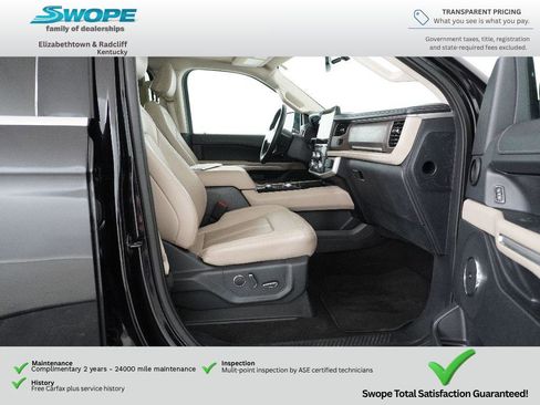 Used 2024 Ford Expedition Max Limited AWD/4WD image 12