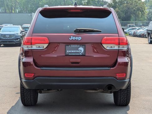 Used 2016 Jeep Grand Cherokee Laredo w/ Quick Order Package 23E image 10