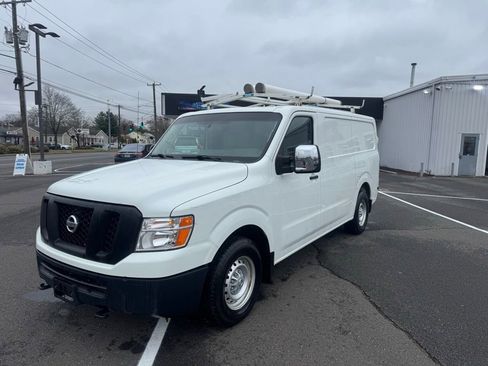 Used 2019 Nissan NV 3500 S image 1