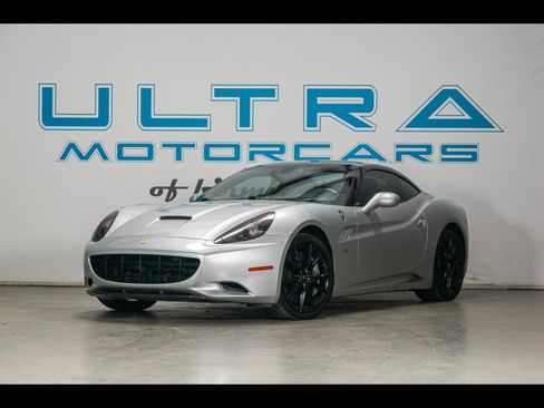 Used 2012 Ferrari California image 1