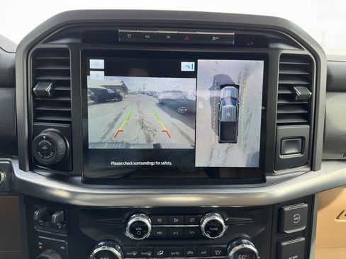 Used 2021 Ford F150 Lariat w/ Equipment Group 502A High image 16