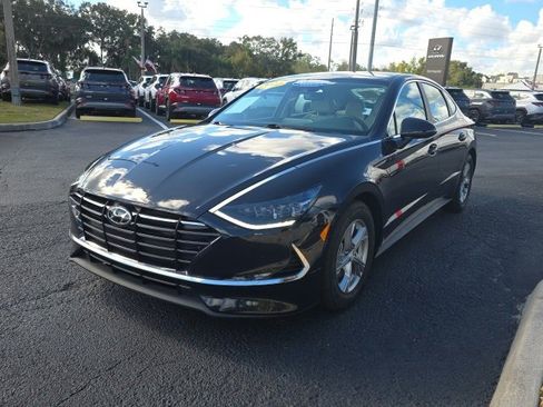 Certified 2023 Hyundai Sonata SE image 2