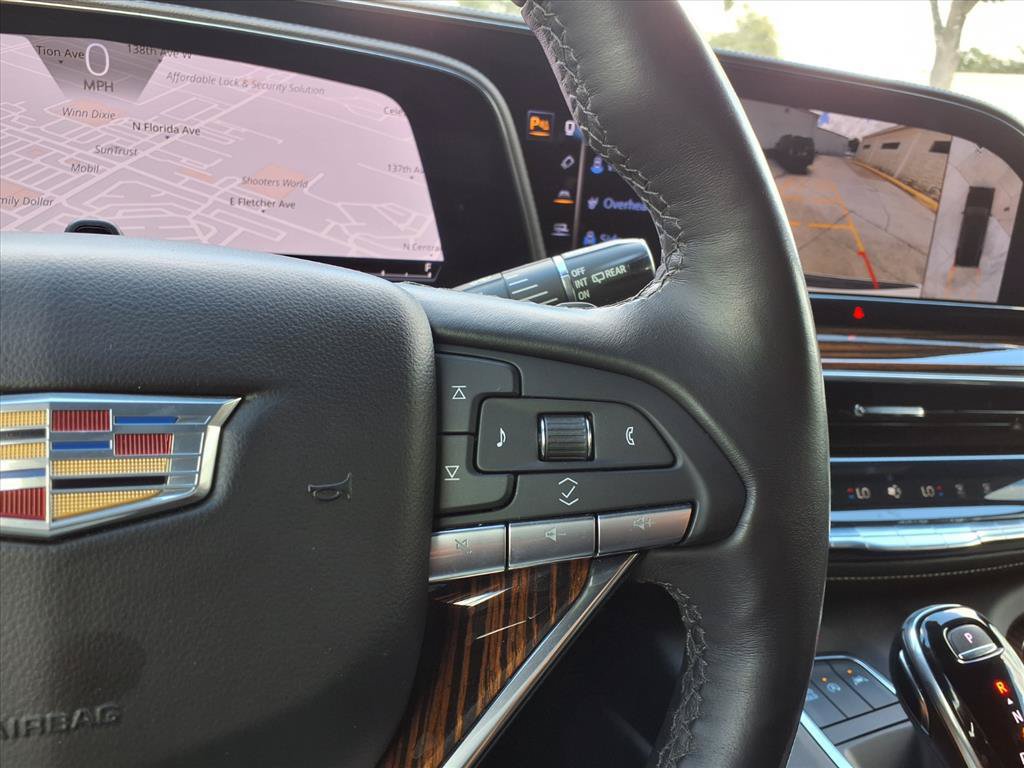 Used 2022 Cadillac Escalade Premium Luxury RWD image 29