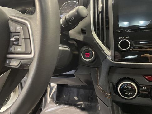 Used 2020 Subaru Crosstrek 2.0i Limited w/ Moonroof Package w/Navigation image 4