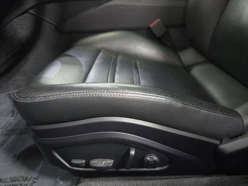 Certified 2023 Porsche Panamera 4 Platinum Edition AWD/4WD image 23