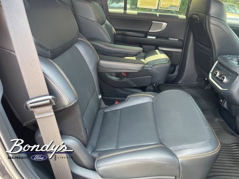 Used 2026 Ford Expedition Tremor AWD/4WD image 16