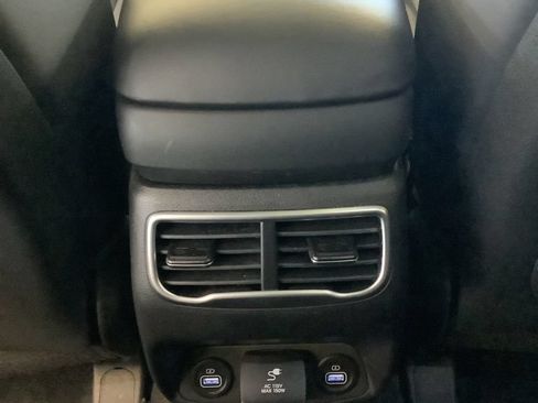 Used 2023 Hyundai Santa Fe Calligraphy AWD/4WD image 15