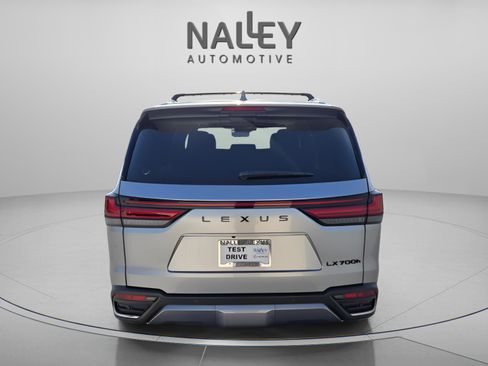 New 2026 Lexus LX 700h Luxury image 4