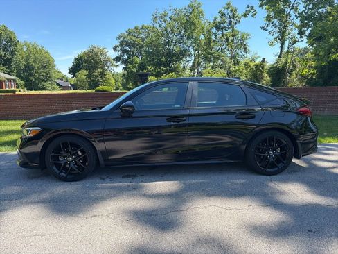 Used 2023 Honda Civic Sport image 31
