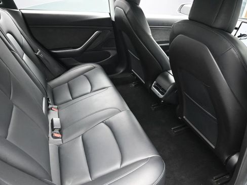 Used 2019 Tesla Model 3 Standard Range Plus RWD image 26