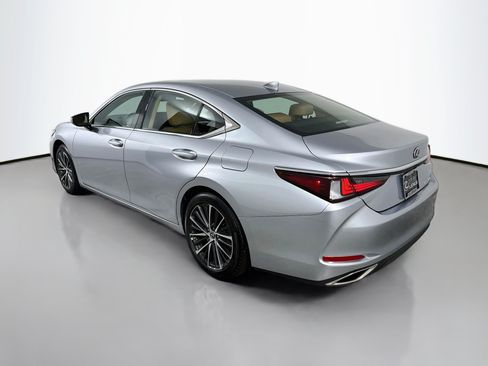 Used 2025 Lexus ES 350 w/ Premium Package FWD image 5
