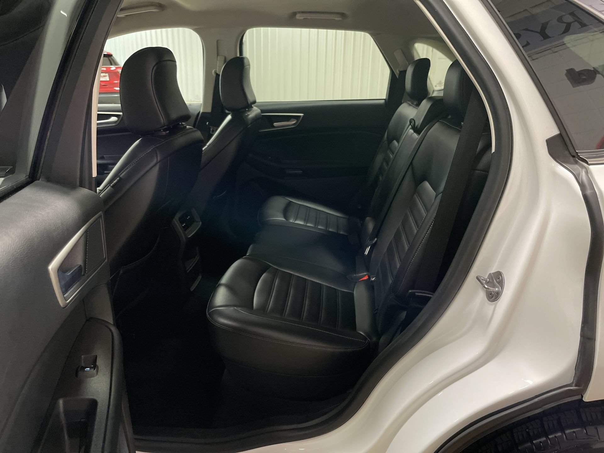 Used 2024 Ford Edge SEL AWD/4WD image 22