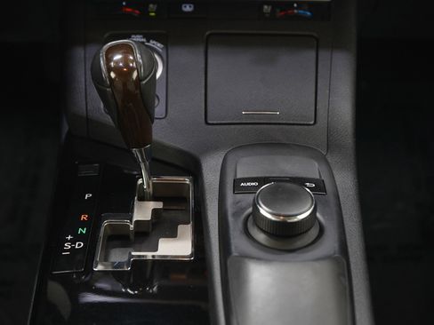 Used 2013 Lexus ES 350 350 w/ Luxury Pkg image 18