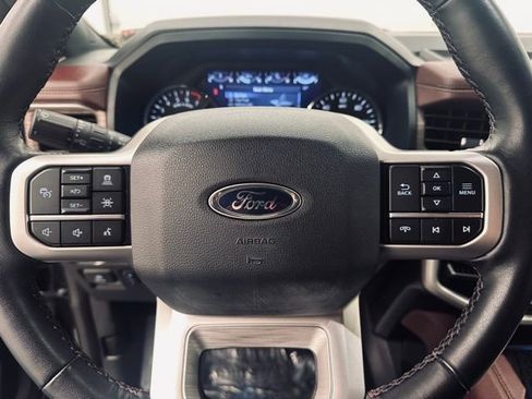 Used 2024 Ford Expedition Limited image 36