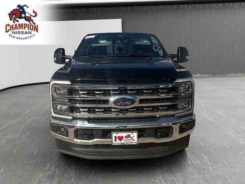 Used 2024 Ford F250 Lariat AWD/4WD image 8