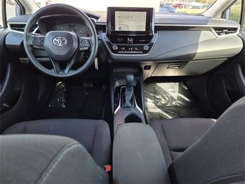 Used 2024 Toyota Corolla LE image 23