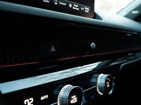 Used 2024 Honda Civic Si image 30