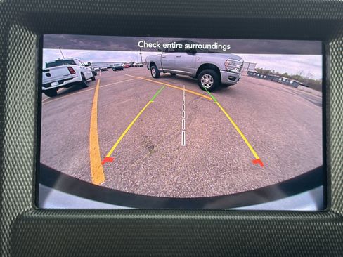 Used 2022 Jeep Wrangler Unlimited Sport image 13