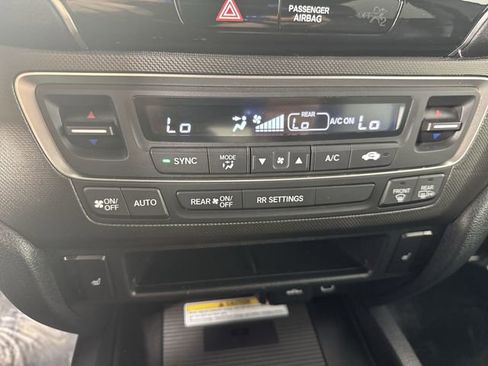 Used 2023 Honda Passport TrailSport image 8