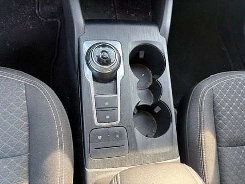 Used 2023 Ford Escape Active AWD/4WD image 12