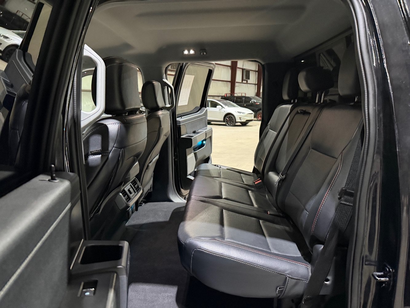 Used 2023 Ford F150 Lariat RWD image 17
