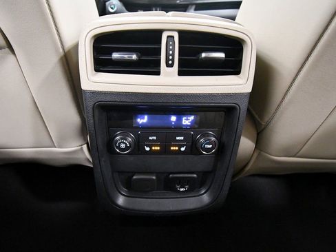 Used 2017 Buick Envision Essence image 16