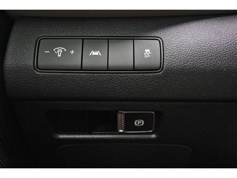 Used 2023 Hyundai Santa Fe SE FWD image 22