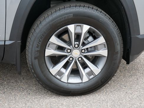 Used 2026 Chevrolet Equinox LT w/ Convenience Package II AWD/4WD image 15