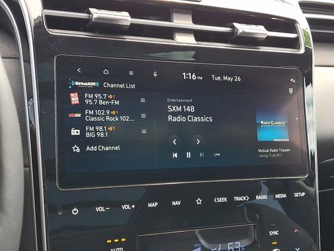 Certified 2024 Hyundai Tucson Limited AWD/4WD image 17