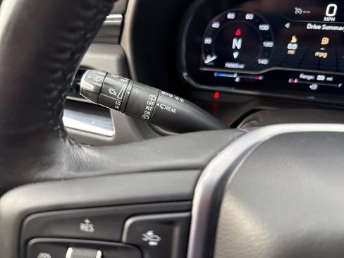 Used 2023 GMC Yukon SLT image 23