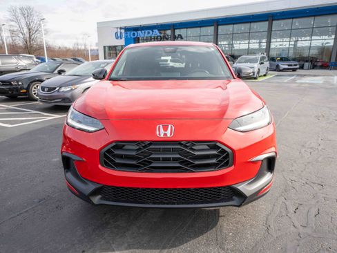 New 2026 Honda HR-V Sport image 2