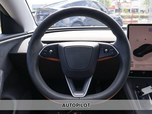 Used 2024 Tesla Model 3 Long Range AWD/4WD image 3