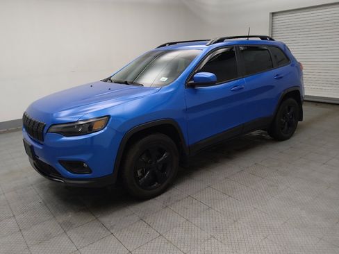 Used 2021 Jeep Cherokee Latitude Plus image 2