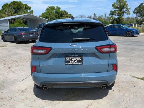 Used 2024 Ford Escape ST-Line w/ Tech Pack #1 FWD image 7