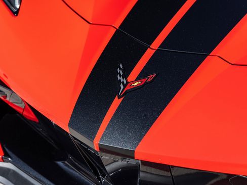 Used 2021 Chevrolet Corvette Stingray Premium Conv w/ Z51 Performance Package image 16