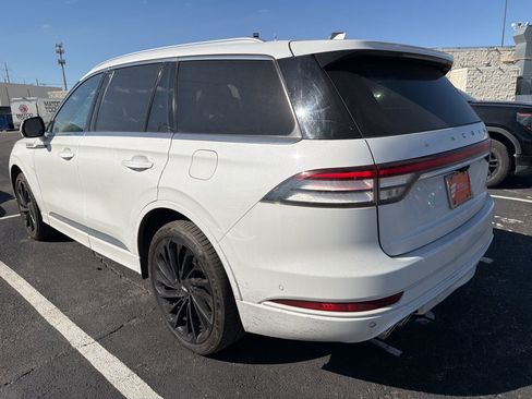 Used 2021 Lincoln Aviator Reserve w/ Equipment Group 210A image 10